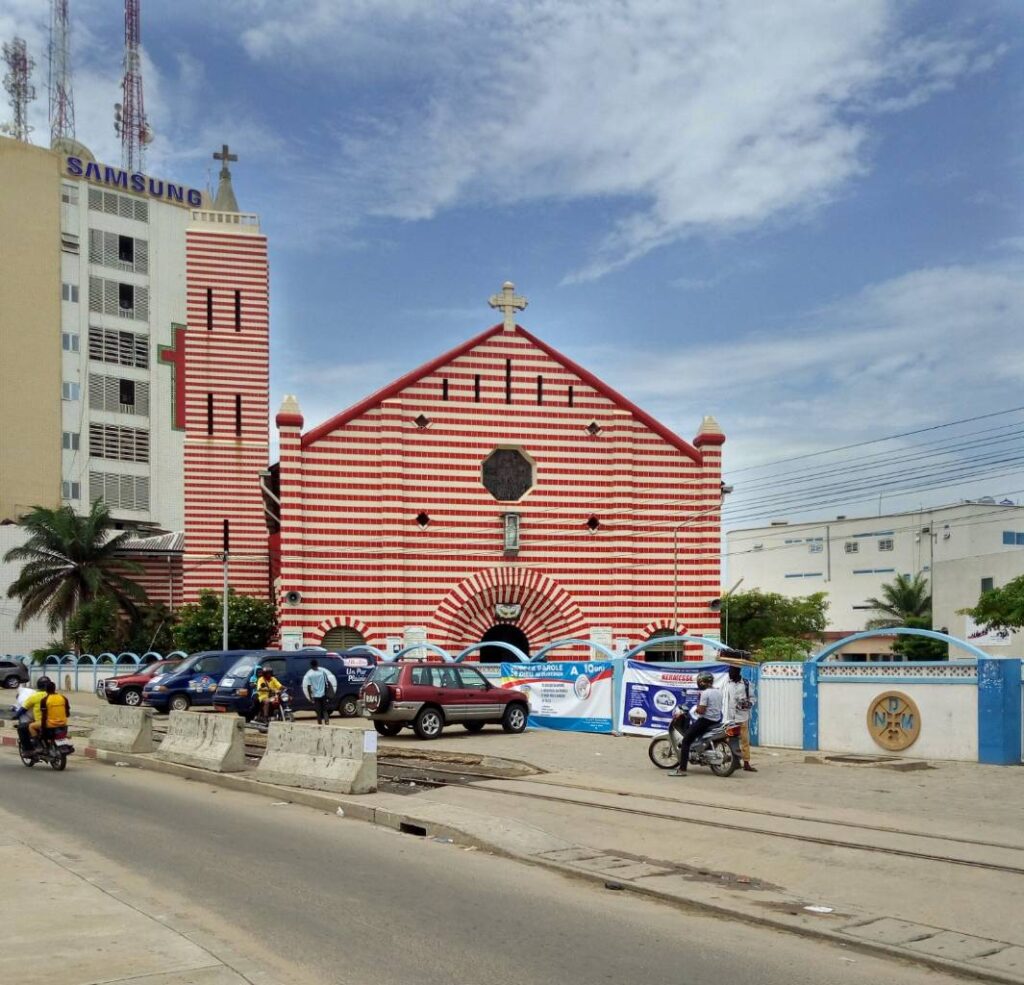 Cathédrale Notre-Dame-de-Miséricorde de Cotonou - © Visiter le Bénin