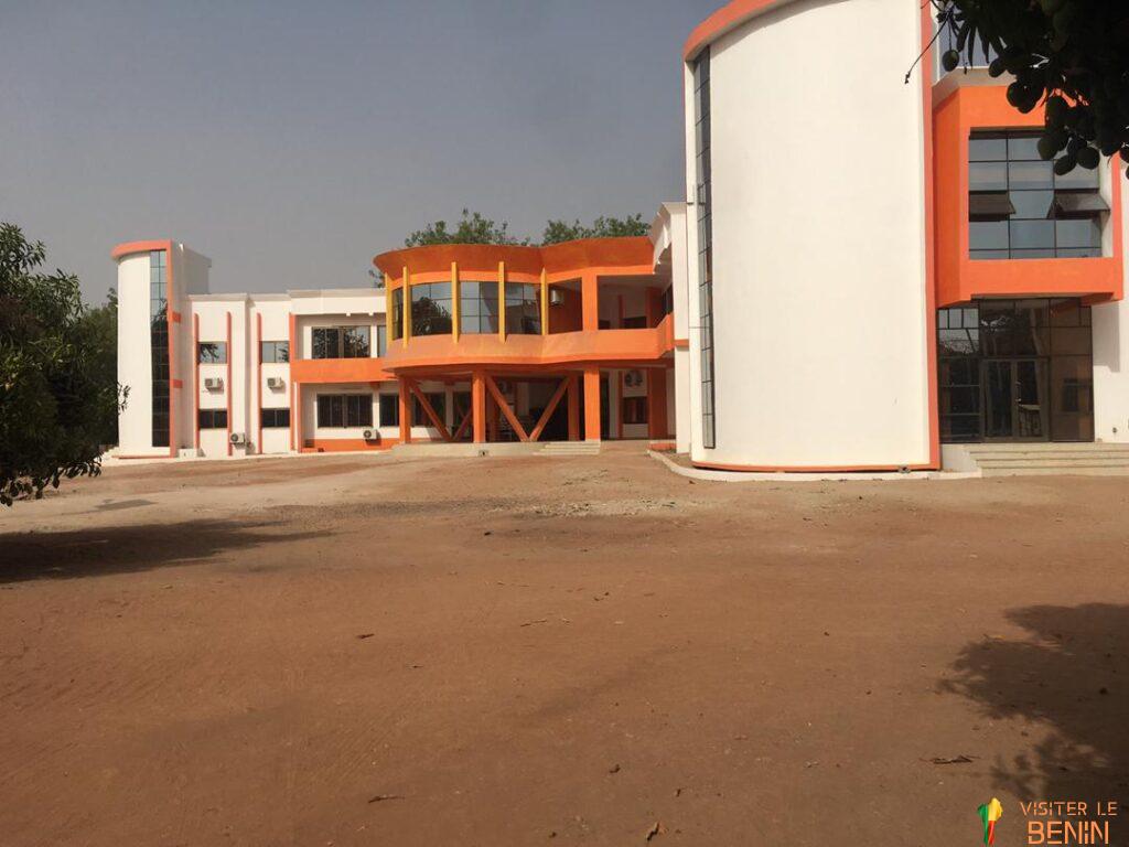 Ségbana, l'héritage révolutionnaire 1 Mairie de Segbana © Visiter le Bénin